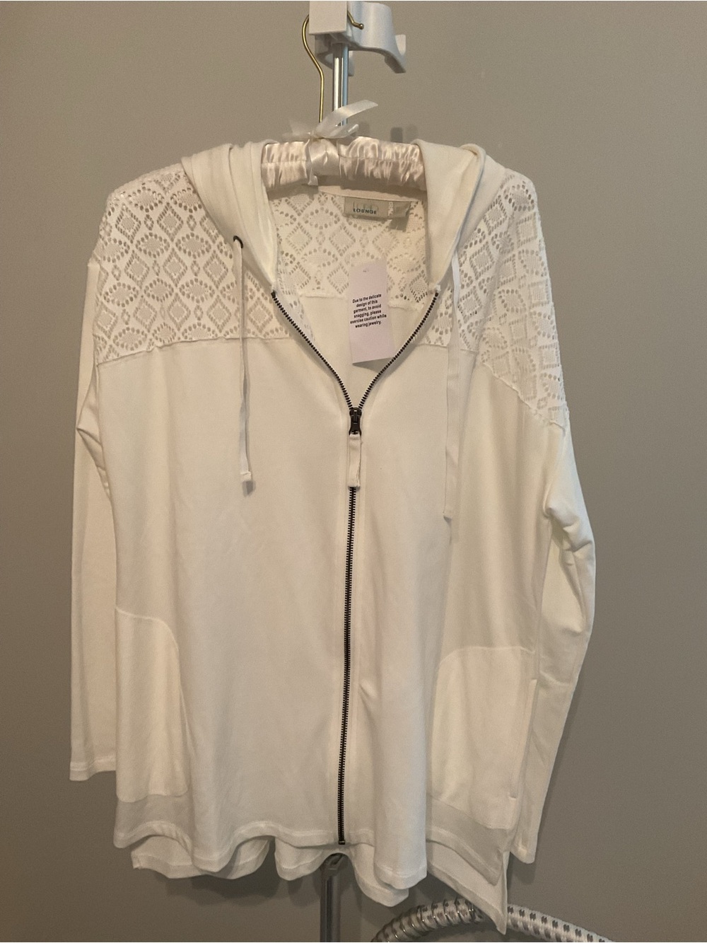Lightweight White Zip-Up Hooded Jacket with Lace Yoke